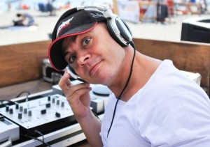 foto dell'evento Mercoled� 17 Agosto Fabian Soulful House Dj set