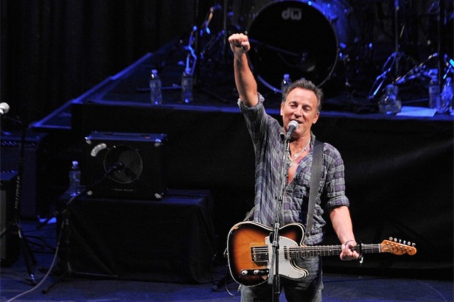 BRUCE SPRINGSTEEN AND THE E STREET BAND