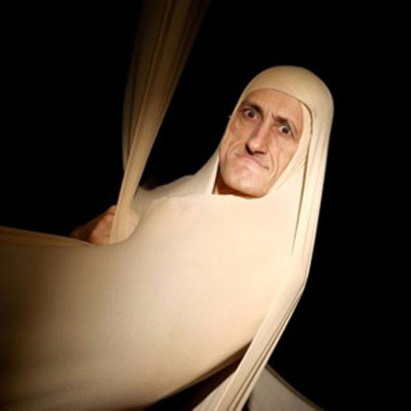 Antonio Rezza in Fratto_X