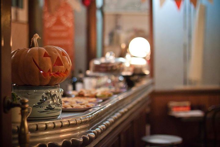 Carouselambra? Vuol dire aperitivo con buffet ogni domenica!
