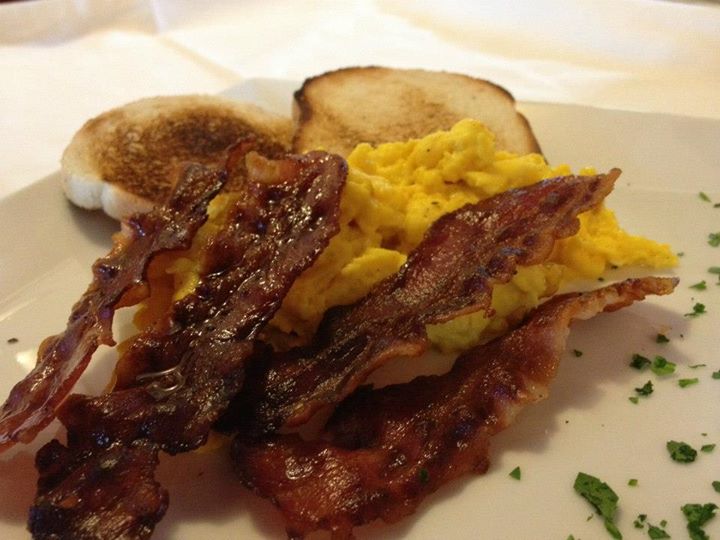 Brunch americano al Camp