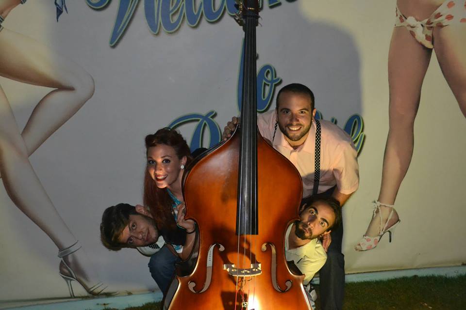 Apericena e musica anni 